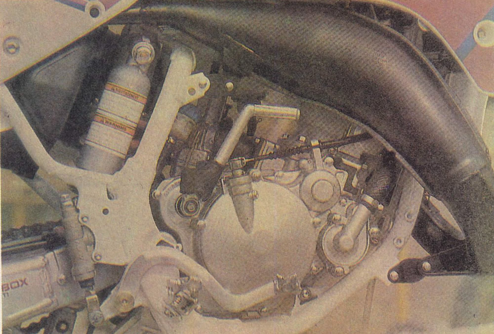 Двигатель Ямаха-YZ125